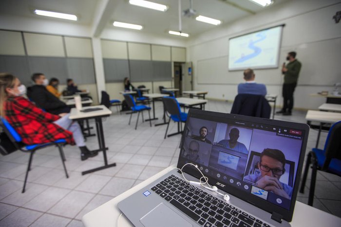 imagem: Universidades do RS planejam ampliar aulas presenciais no segundo semestre